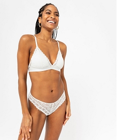 soutien-gorge triangle en dentelle avec mousses amovibles blanc soutien gorge sans armaturesE756901_3