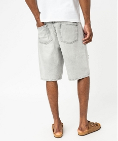 bermuda en jean aspect use coupe ample homme gris shorts en jeanF036901_3