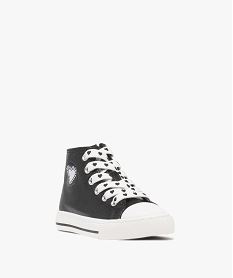 baskets montantes vernies et grainees a lacets cœurs fille noir vif basketsF049501_2