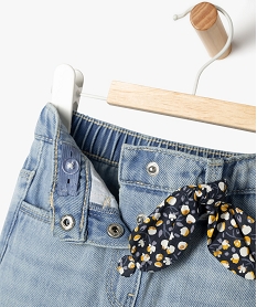 jean delave a details fleuris bebe fille bleu jeansF169401_2
