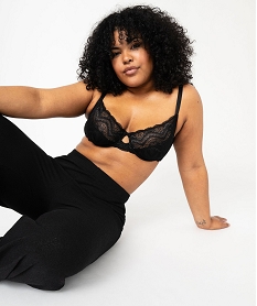GEMO Soutien-gorge grande taille emboitant à armatures en dentelle noir standard