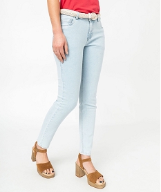 GEMO Jean Slim longueur 78ème avec ceinture tressée femme Bleu