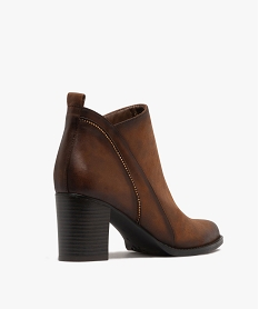 bottines femme a talon et en suedine avec liseres en perles metallisees marron standardF326301_4
