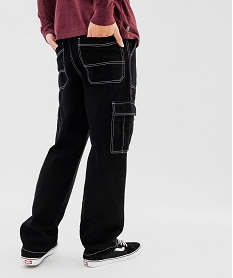 jean cargo a coupe large et surpiqures contrastantes homme noir standardG415301_4