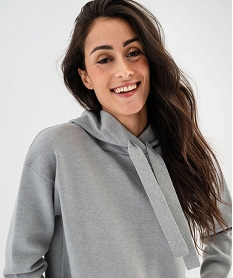 pull large a capuche avec liens pailletes femme gris pullsG475401_2