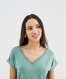 tee-shirt a manches courtes et col v en dentelle coupe loose femme vert standard t-shirts manches courtesG480401_4
