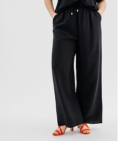 pantalon large et fluide en matiere froissee et soyeuse femme grande taille noir standard pantalonsG737701_4