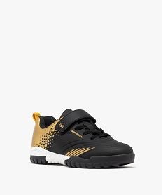 chaussures de football bicolores avec fermeture scratch garcon noir standard basketsG832201_2