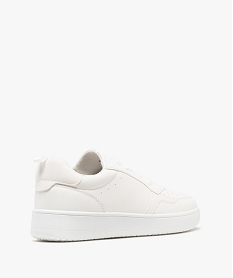 baskets unies a lacets et dessus perfore homme - 5 miles blanc standardG911001_4