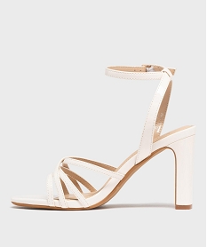 sandales a talon haut et fines brides vernies femme beige vif sandales a talonG911401_3