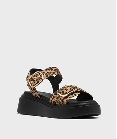 sandales compensees a boucle et motif leopard femme beige standard sandales a talonH083901_2