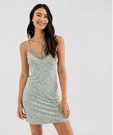 GEMO Nuisette en viscose avec col V dentelle et fines bretelles femme Vert