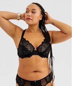 soutien-gorge grande taille emboitant a armatures a dos fantaisie noir standardJ019201_4