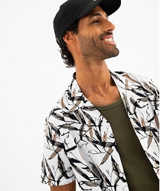 chemise a manches courtes imprimee avec col cubain homme blanc chemise manches courtesJ273401_2