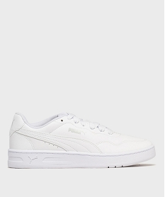 GEMO Basket basses à lacets et épaisse semelle Court Lally femme - Puma blanc standard
