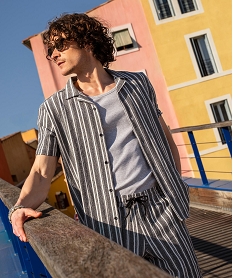GEMO Chemise manches courtes col cubain en textile de coton tissé rayé homme noir chine