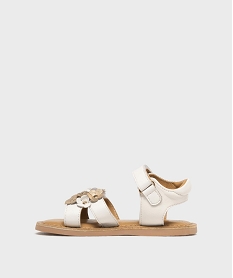 sandales en cuir avec fleurs en relief cloutees fille- lovely wings blanc standardL165601_3