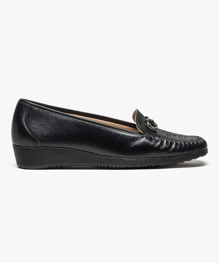 mocassins en cuir petit talon compense noir femme G MO