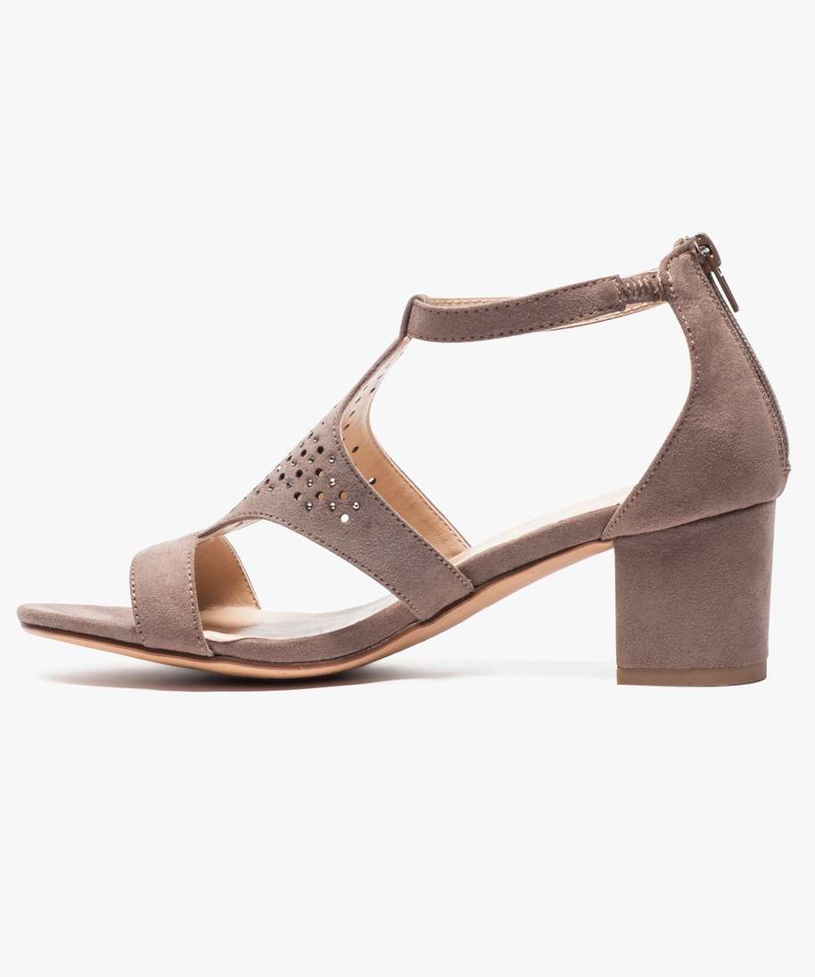 nu pied taille 35