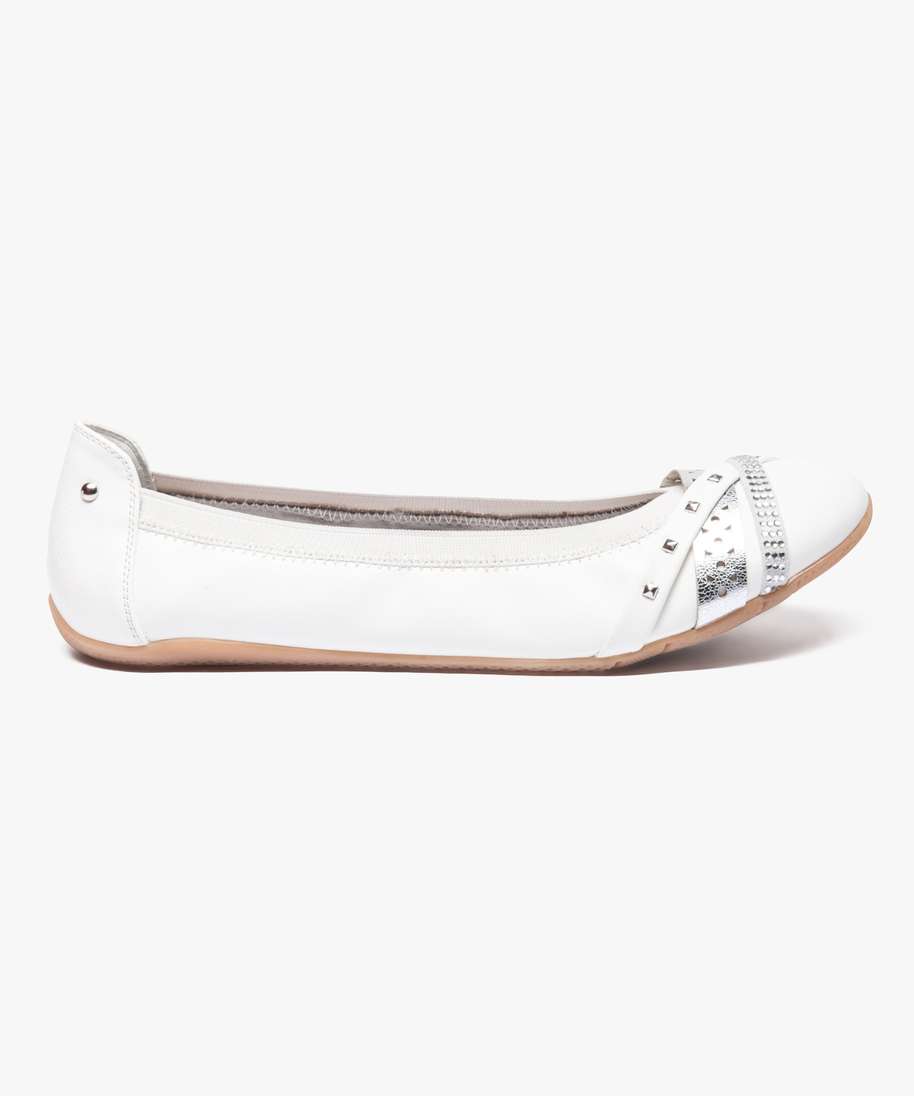 ballerines avec brides fantaisie et bords elastiques blanc