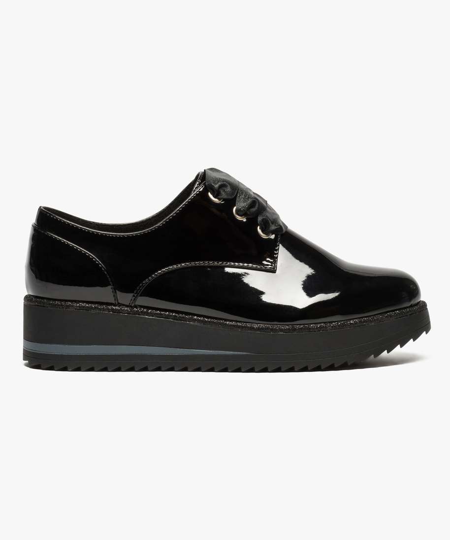 Derby femme deals noir vernis