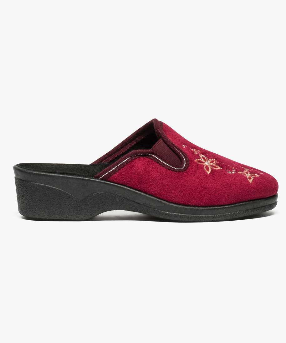 mules en velours a talon compense rouge chaussons