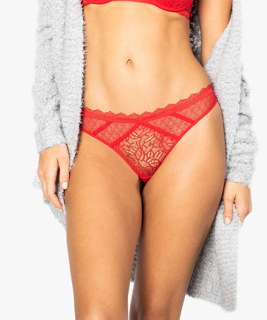 Tanga sales sur femme
