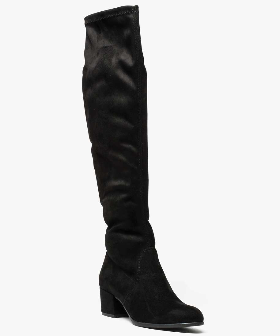 Bottes cuissardes chaussettes sales