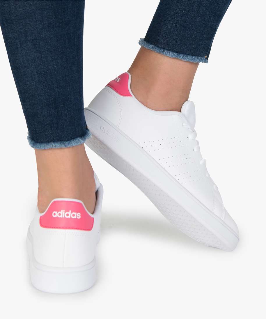 baskets femme motifs perfores et lacets – adidas advantage k blanc femme