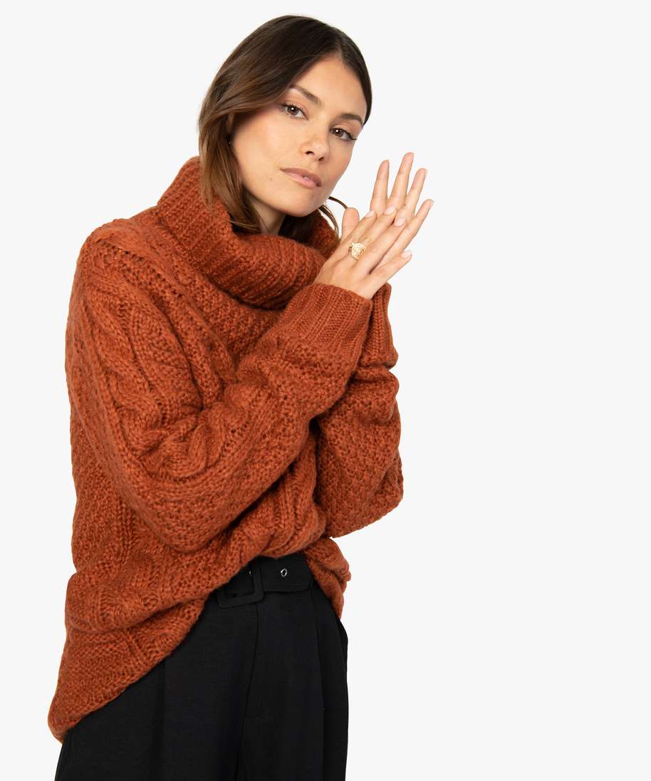 pull femme en grosse maille fantaisie et col montant brun pulls femme GEMO