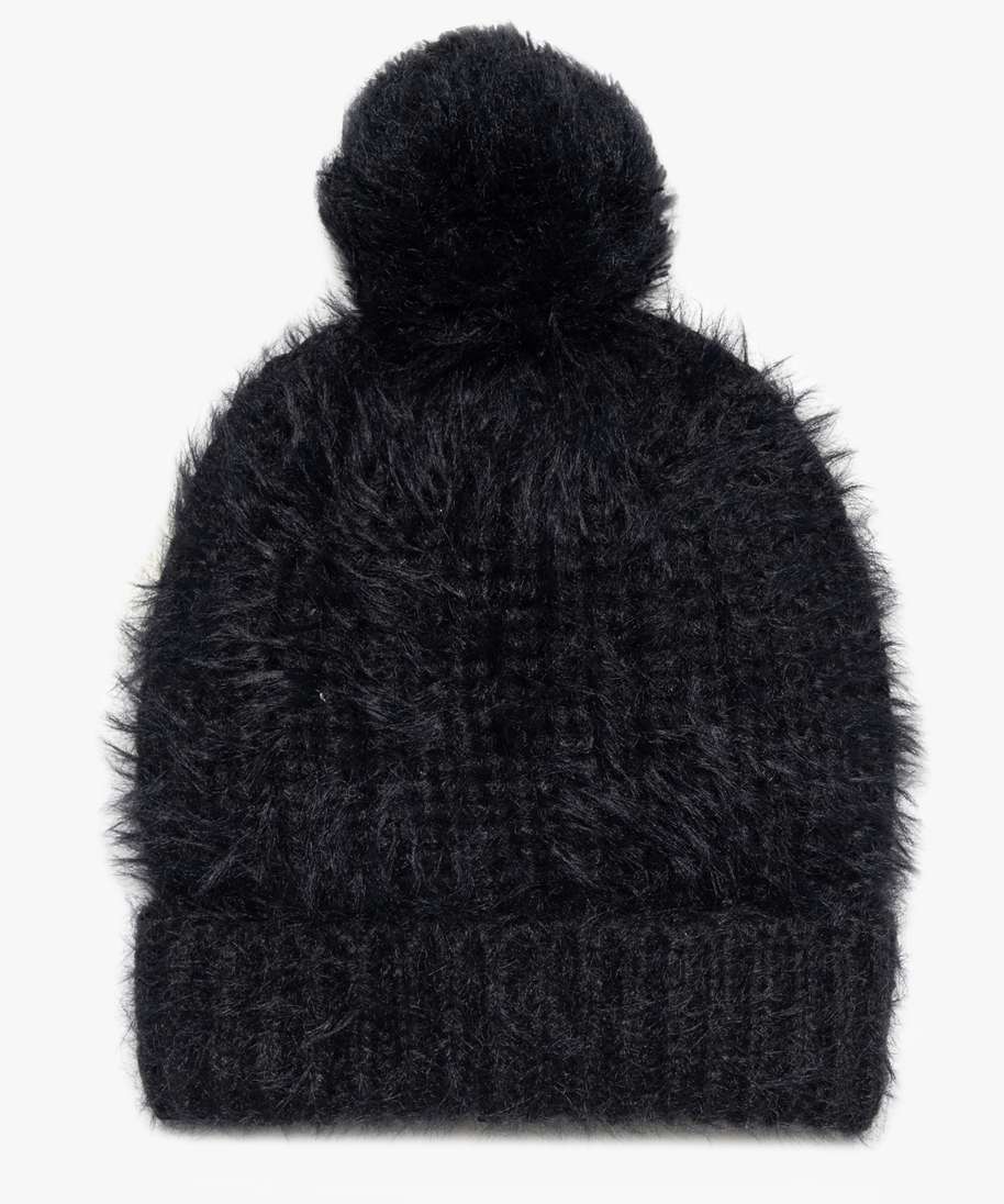 bonnet ado fille en maille duveteuse et gros pompon noir fille