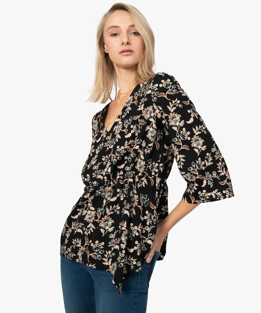 Blouse resserrée a top la taille