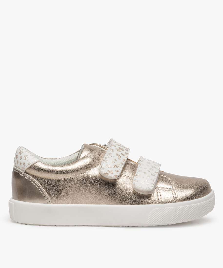 baskets fille metallisees fermeture a scratch jaune baskets fille GEMO