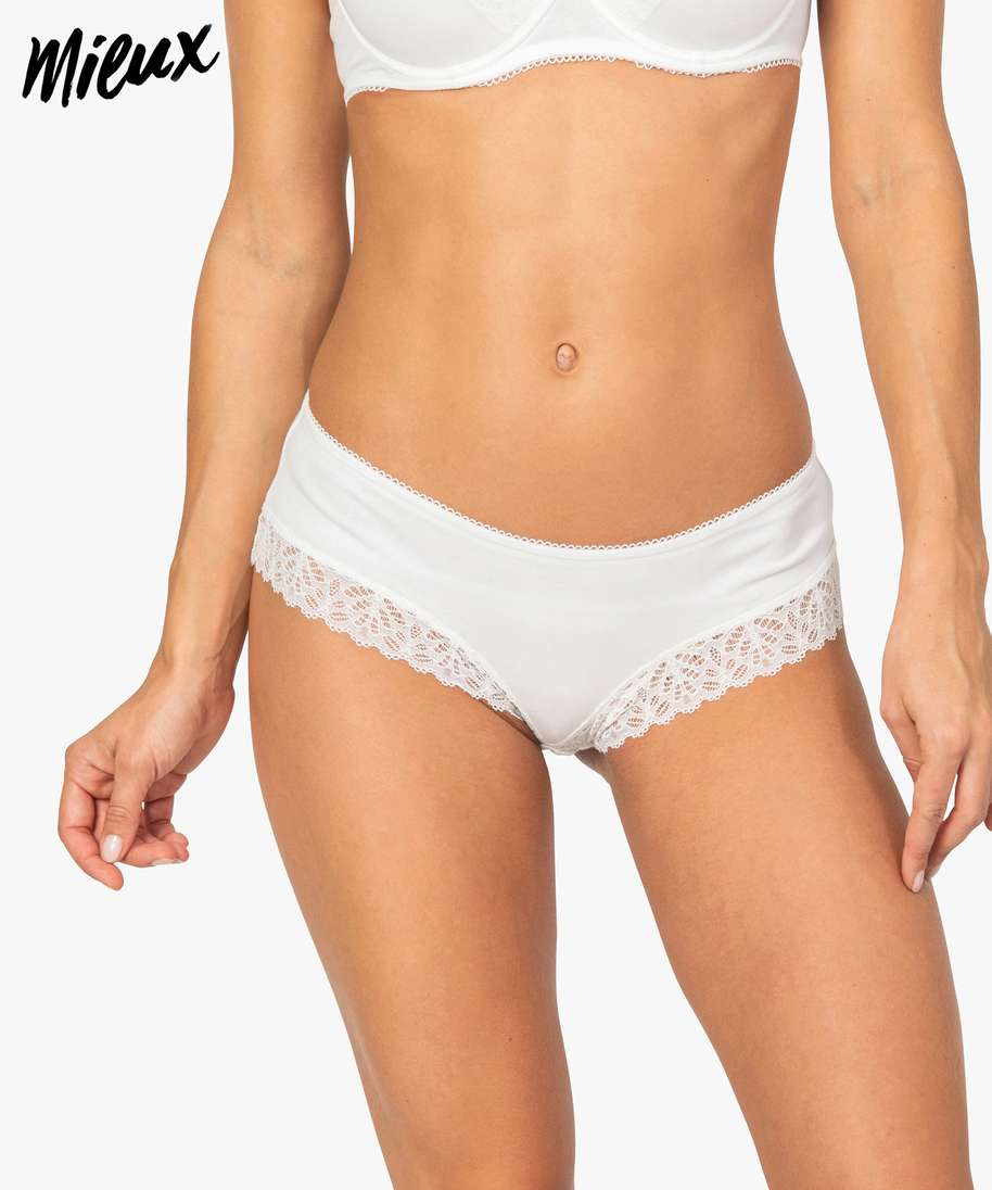 shorty femme en coton bio et dentelle recyclee beige shorties