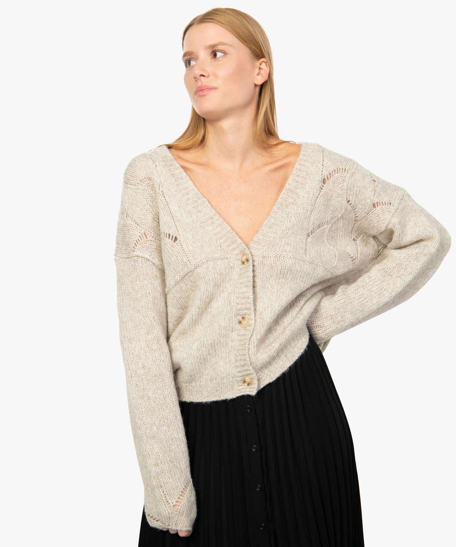 gilet femme en grosse maille avec encolure en v beige gilets femme