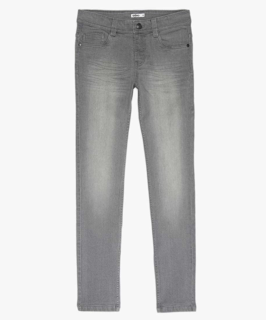 jean garcon coupe slim avec plis sur les hanches gris jeans