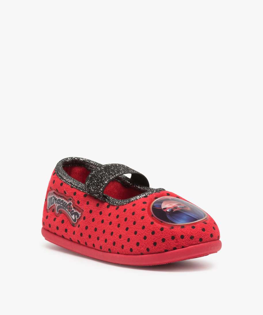 chaussure rouge fille