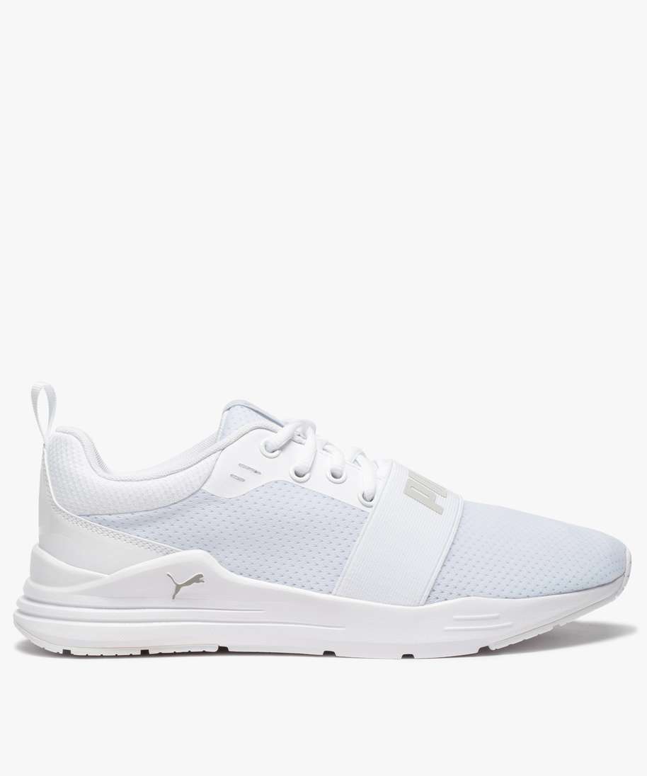 puma wired blanche Cinosural International School