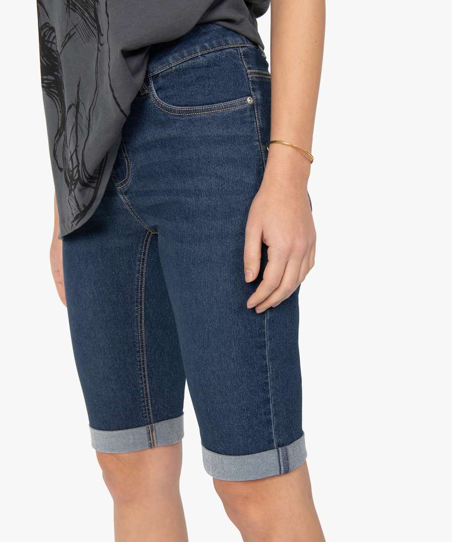 bermuda femme en jean avec revers bleu shorts