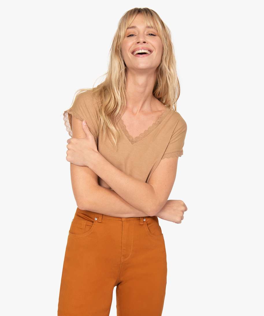 tee-shirt femme a manches courtes avec col v en dentelle orange t-shirts manches courtes