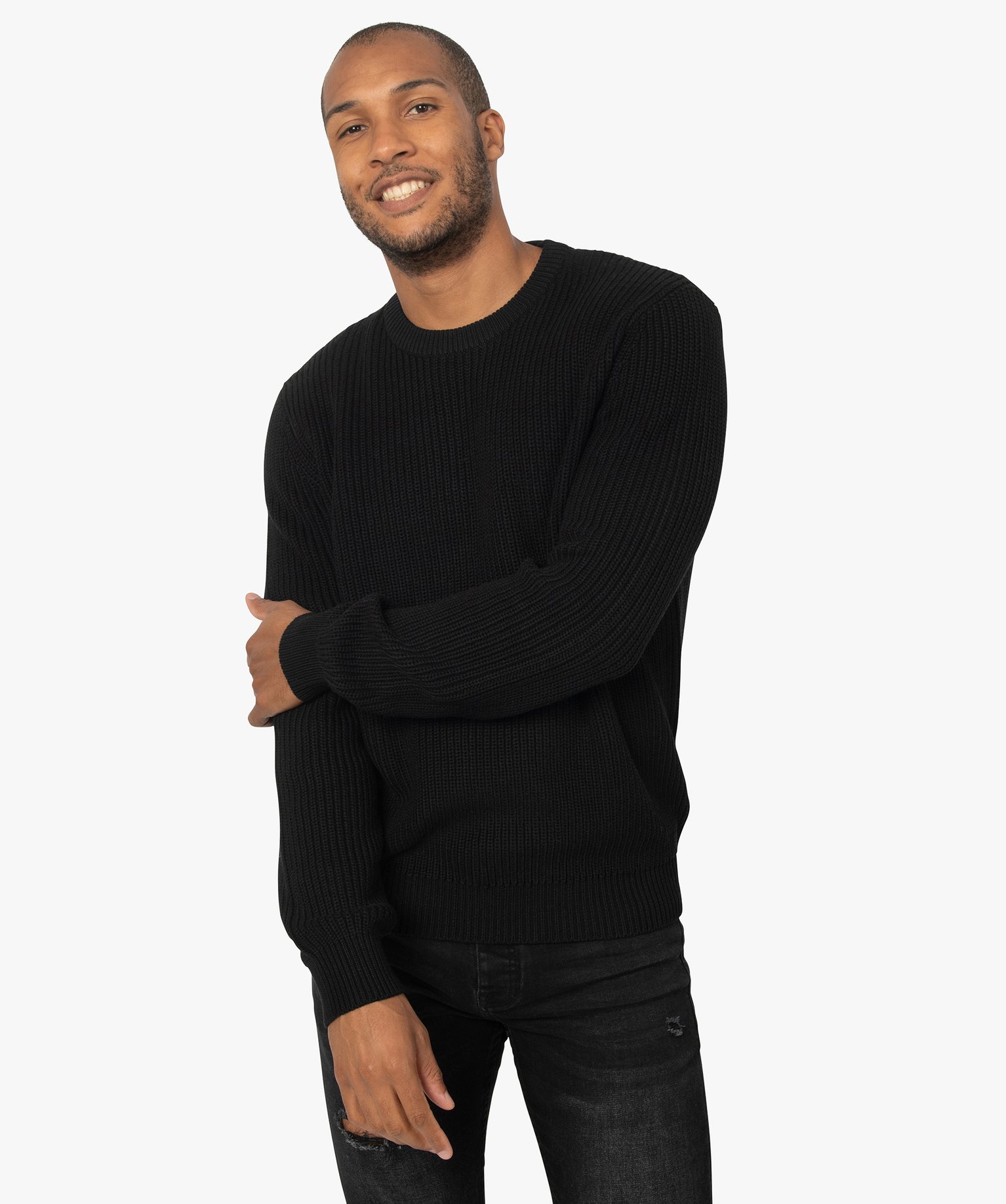 pull homme en grosse maille a col rond noir pulls homme