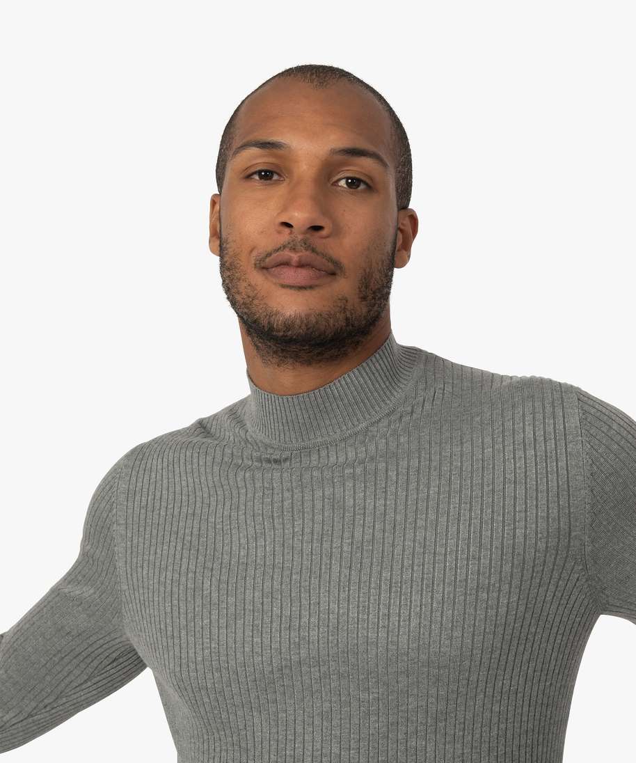 pull homme en maille cotelee avec col montant gris pulls homme GÉMO