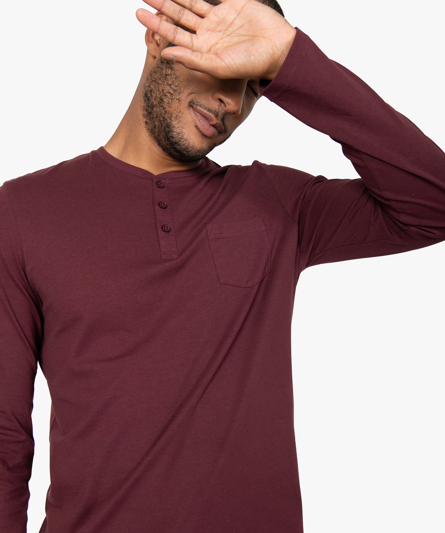 tee-shirt homme a manches longues et col tunisien rouge tee-shirts