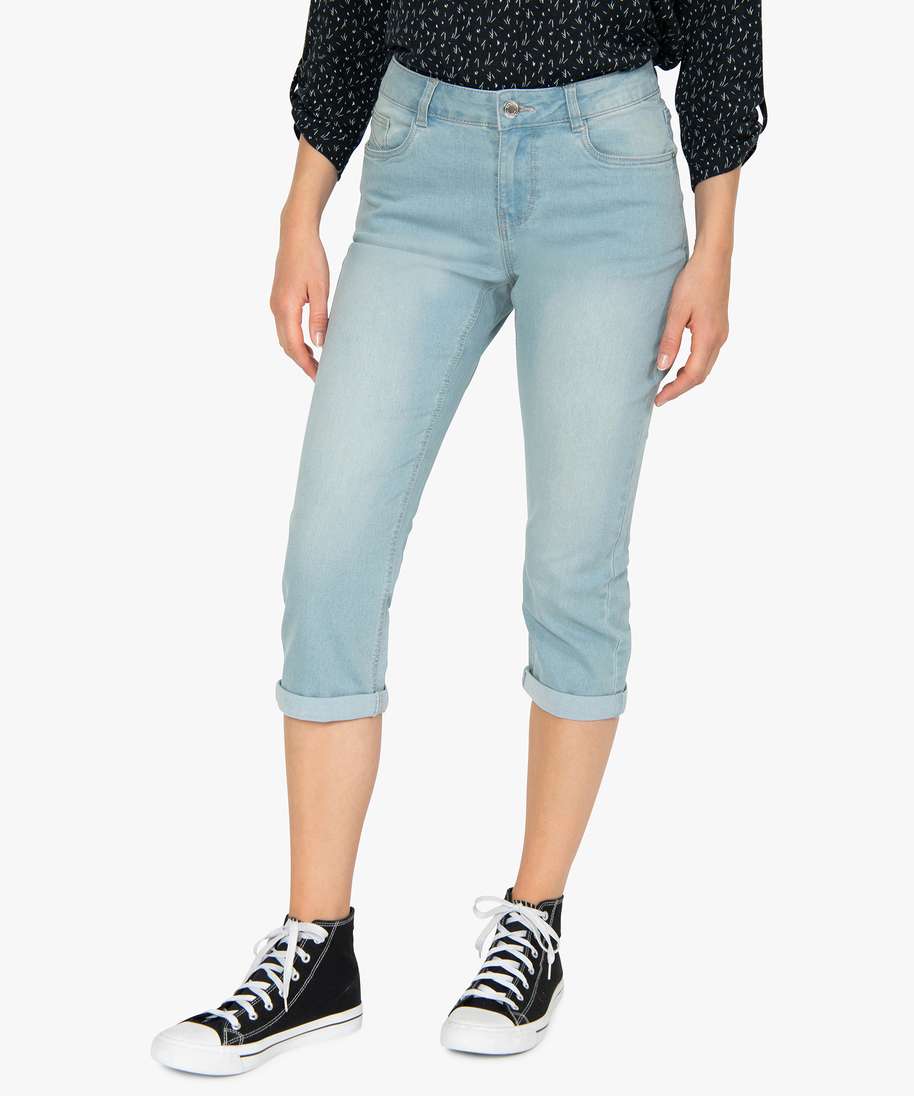 pantacourt femme en jean delave 5 poches et taille normale bleu pantacourts
