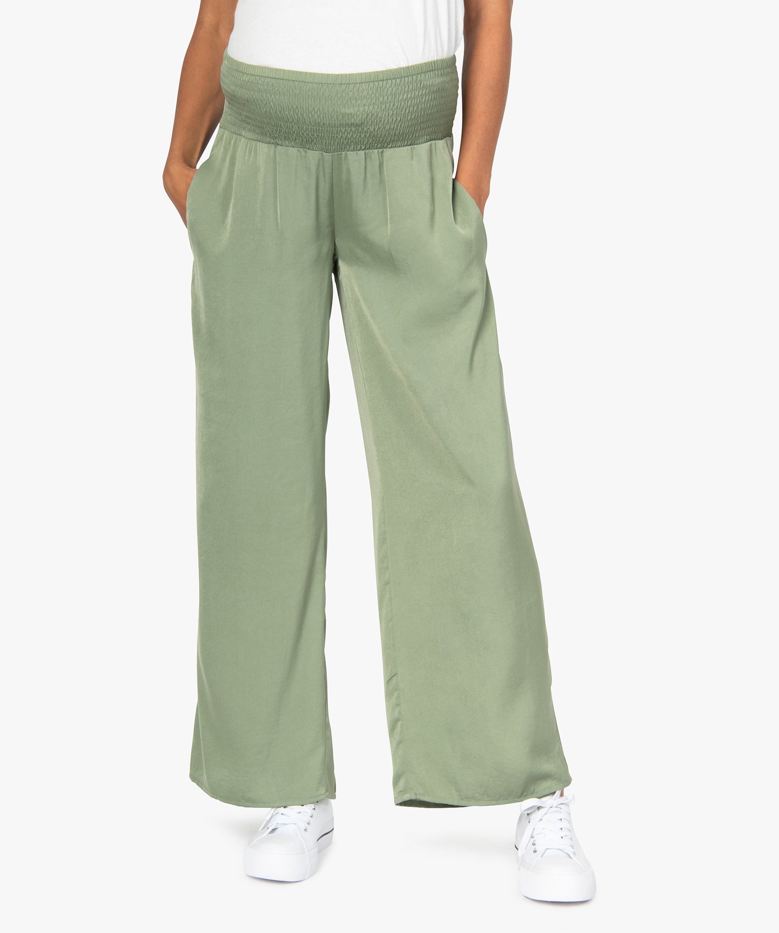 pantalon de grossesse ample et fluide a taille smockee vert femme