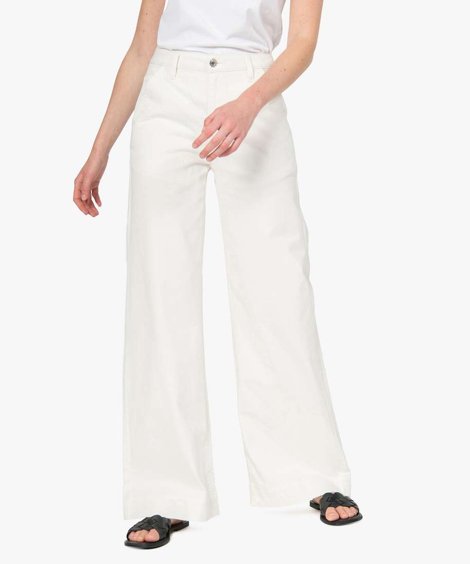 pantalon femme en toile epaisse coupe flare blanc pantalons