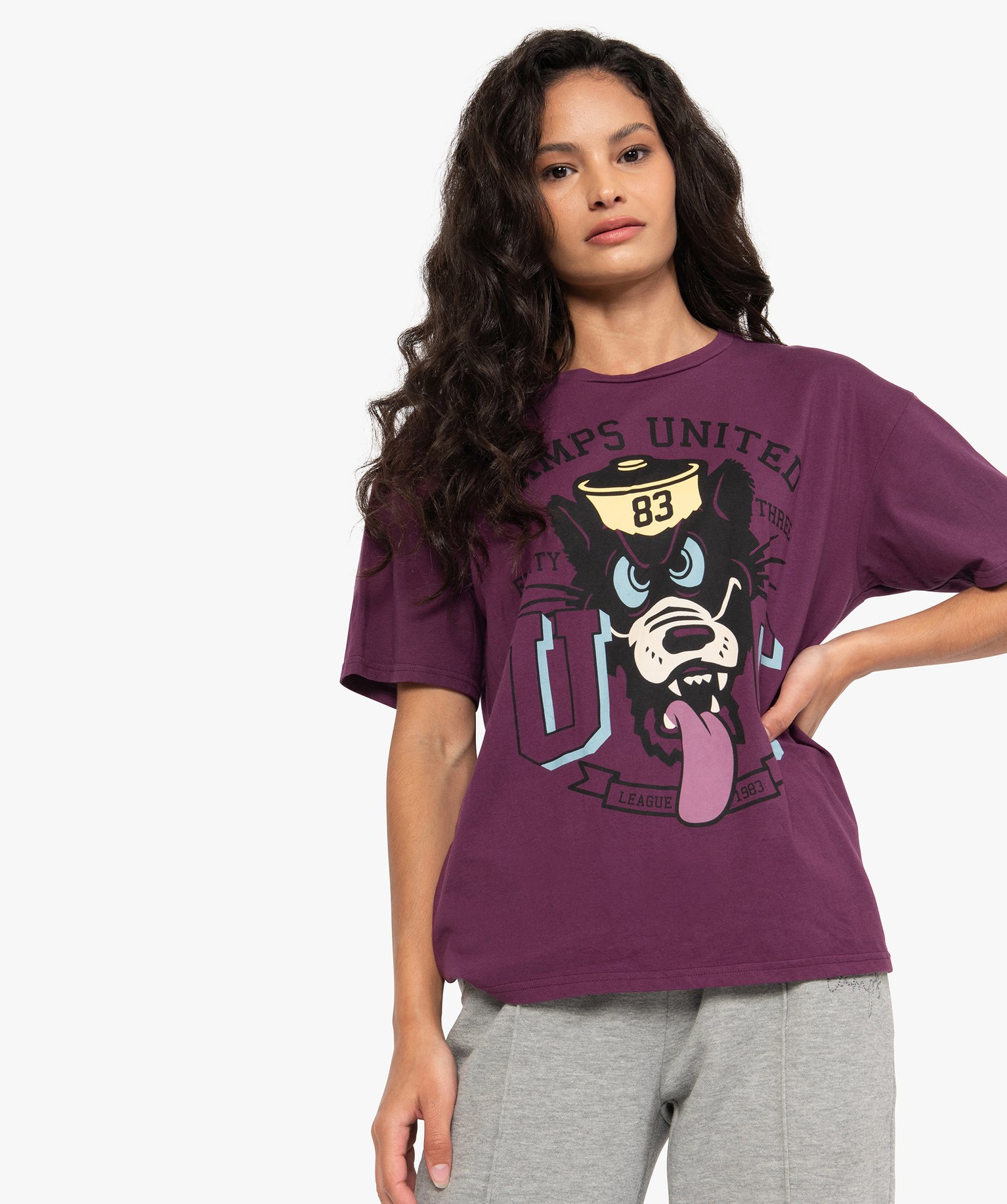 tee-shirt femme ample a manches courtes et motif xxl - camps violet t-shirts manches courtes