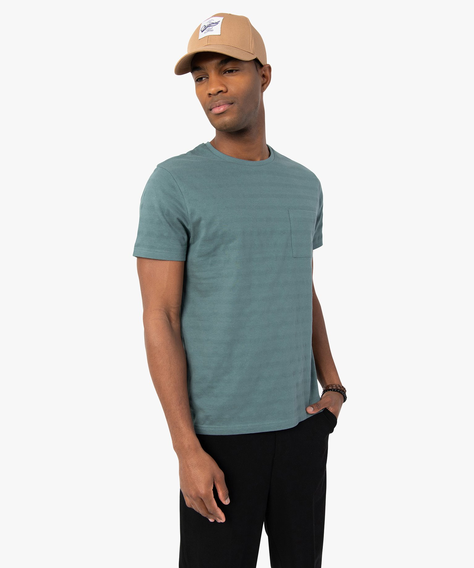 tee-shirt homme avec poche poitrine vert tee-shirts