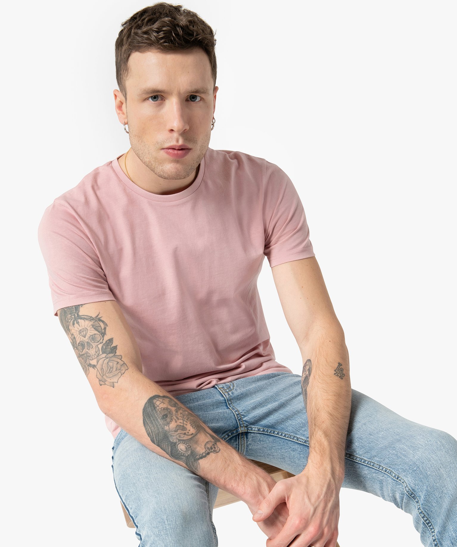 tee-shirt homme a manches courtes et col rond rose tee-shirts