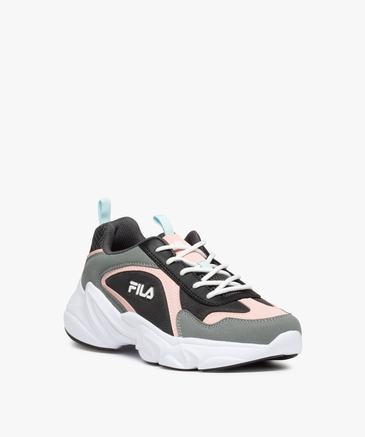 basket fila femme noir et blanche